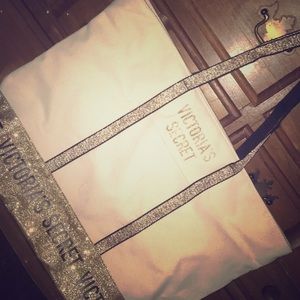 Victoria’s Secret Tote